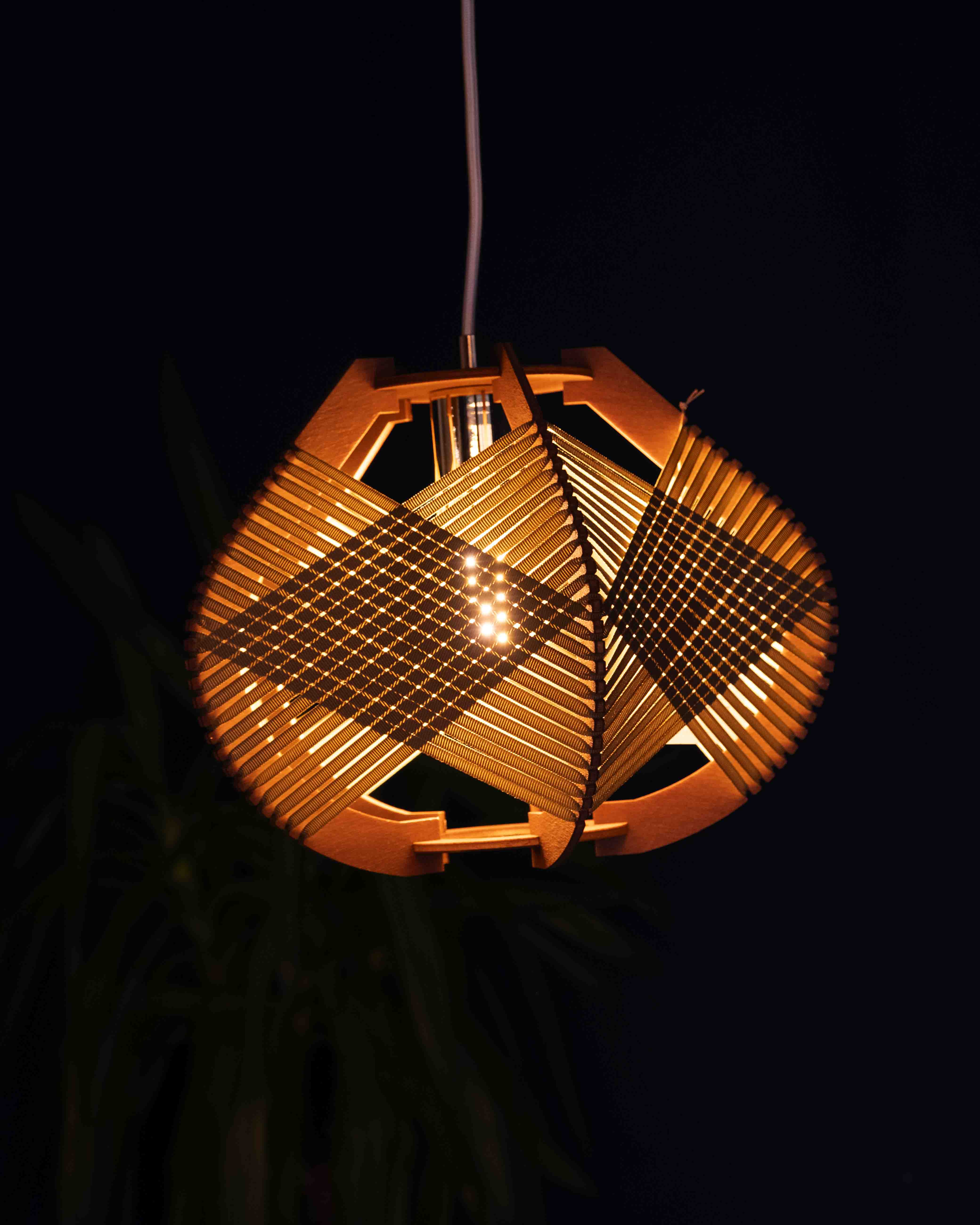Lampada intrecciata piccola