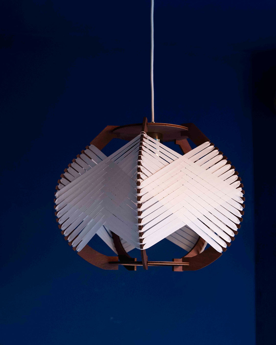 Lampada intrecciata grande