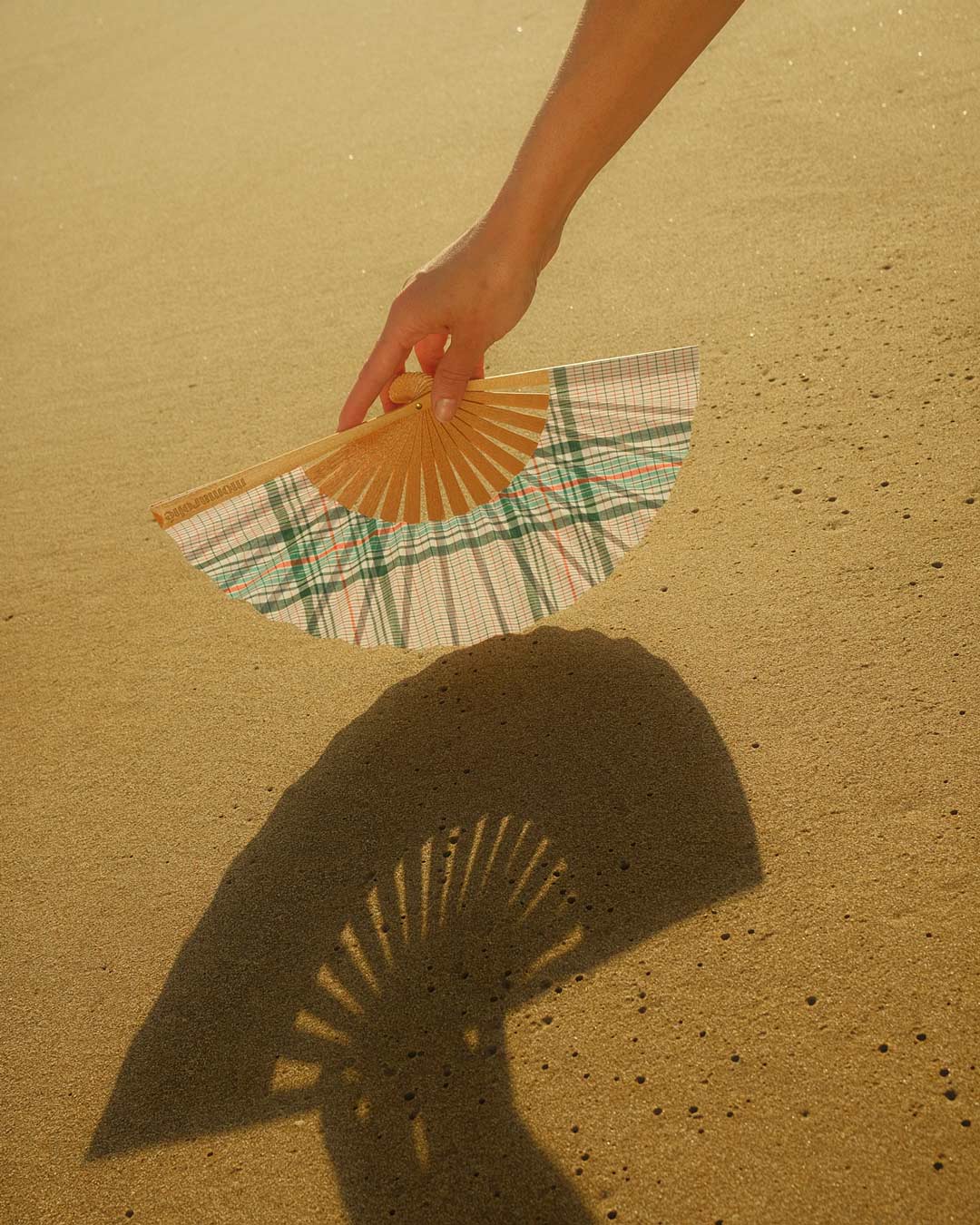 Fan Vintage Upcycled handmade handcrafted
