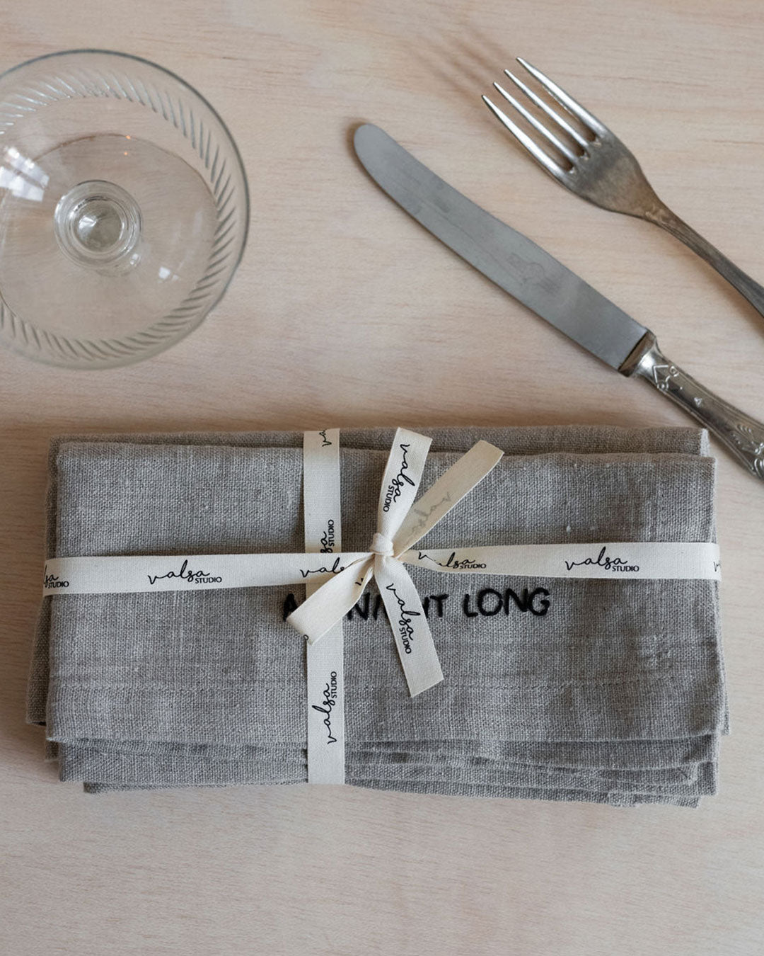 Hand embroidered linen napkin MIX Valsa Home