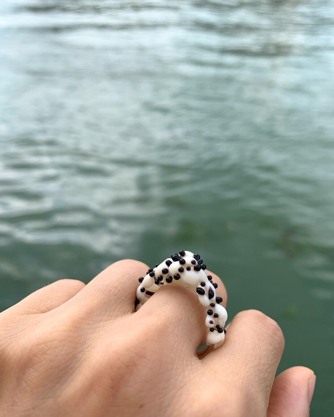 Botanic Clash - Anello in vetro di Murano