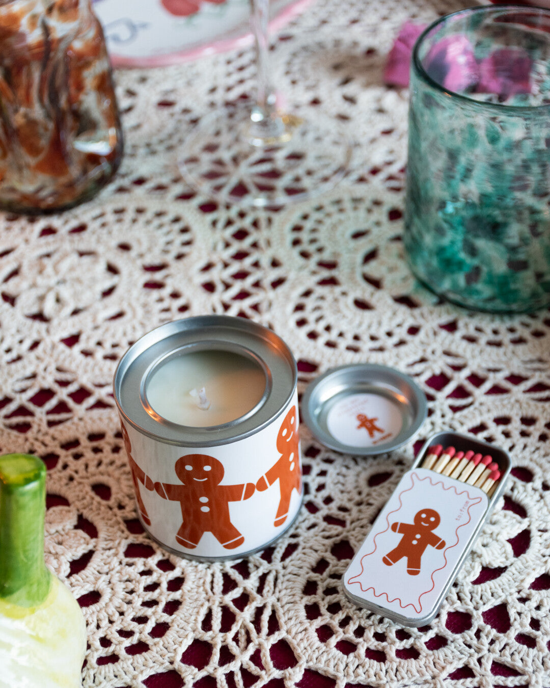 Supermercado Gingerbread Bundle | Candle & Matches