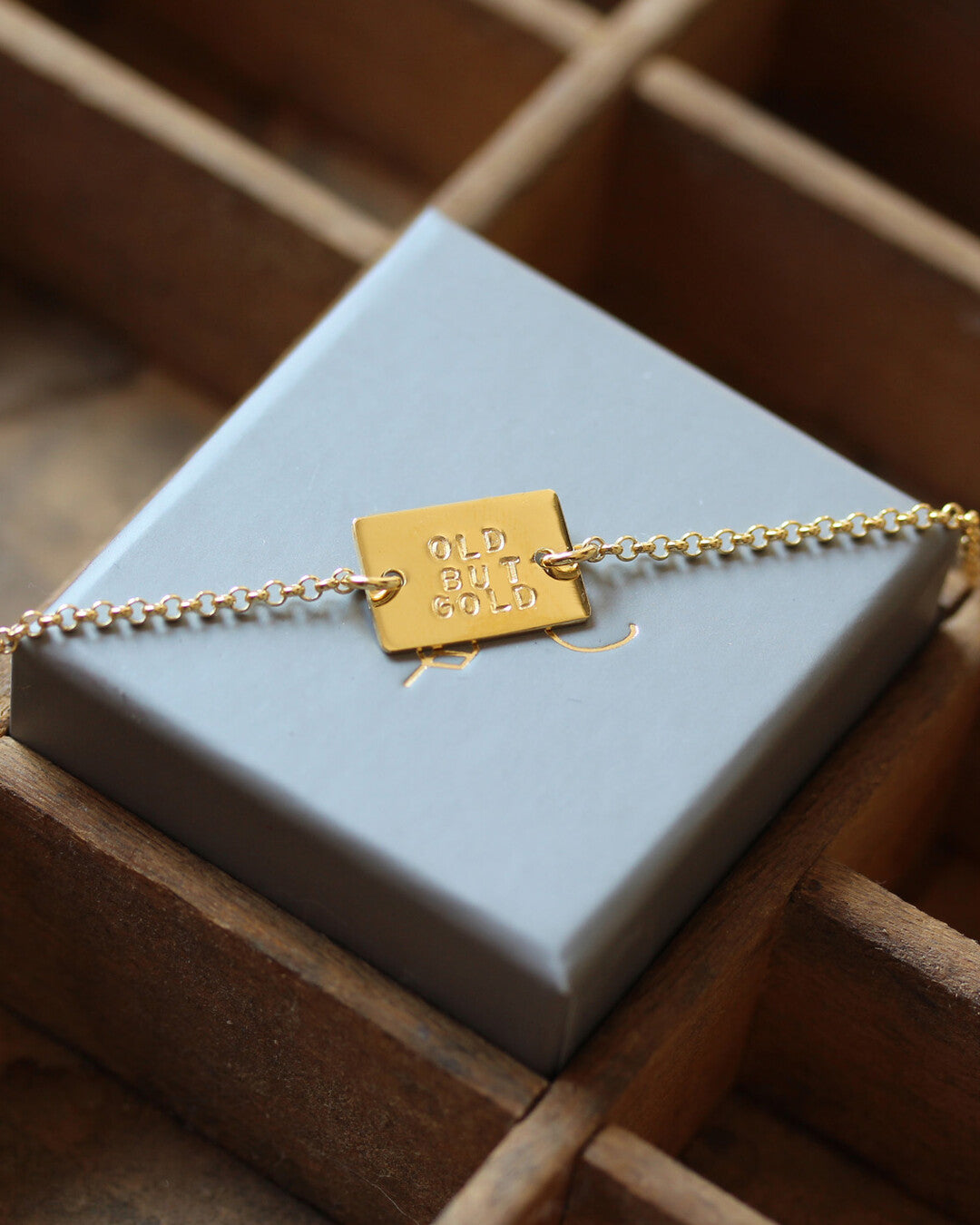"Old but gold" bracelet