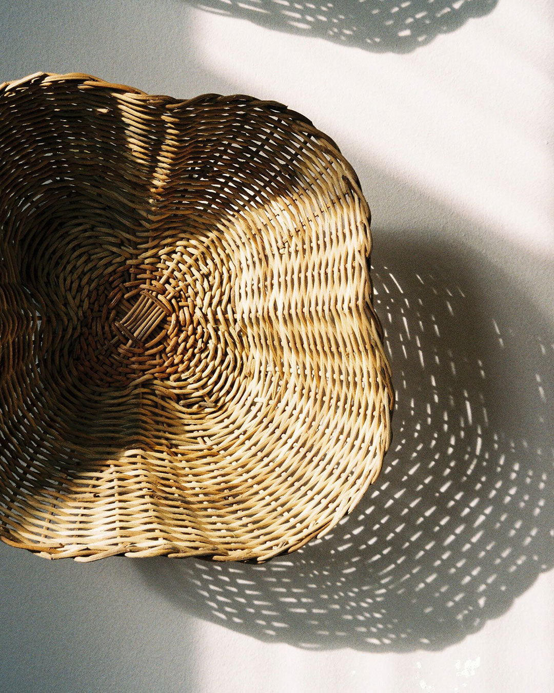 Wave Bowl Hand-woven Fili