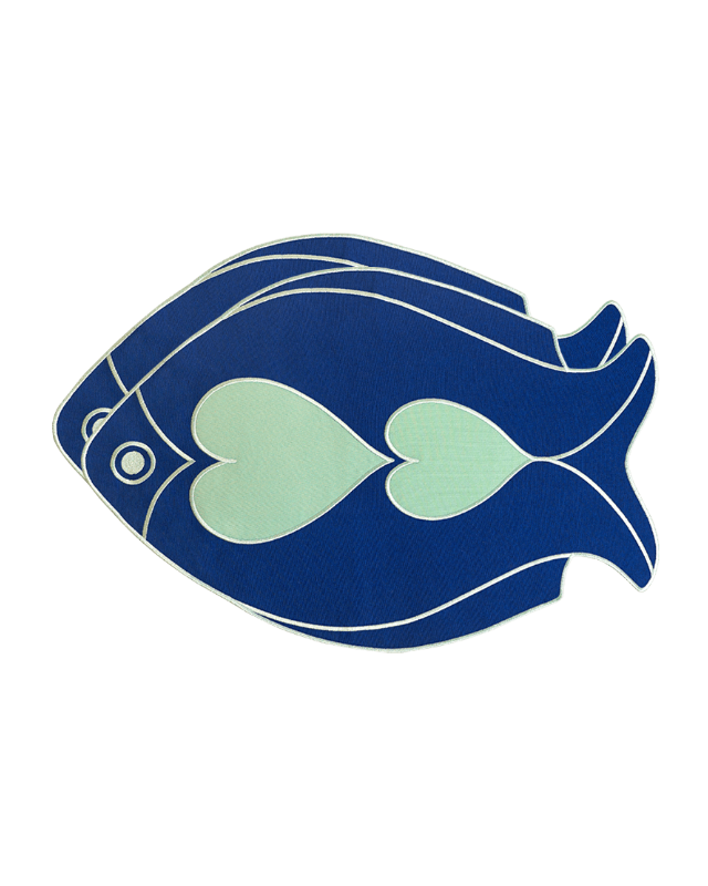 OCTAEVO Fish Splash Placemats (Set of 2)—heart-outlined, waterproof, ideal for Mediterranean-style dining.