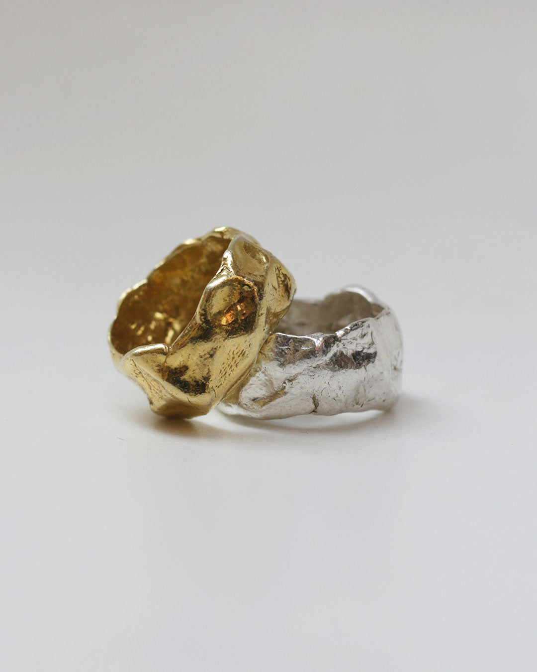 Olga Muxart - Mar Endings Ring