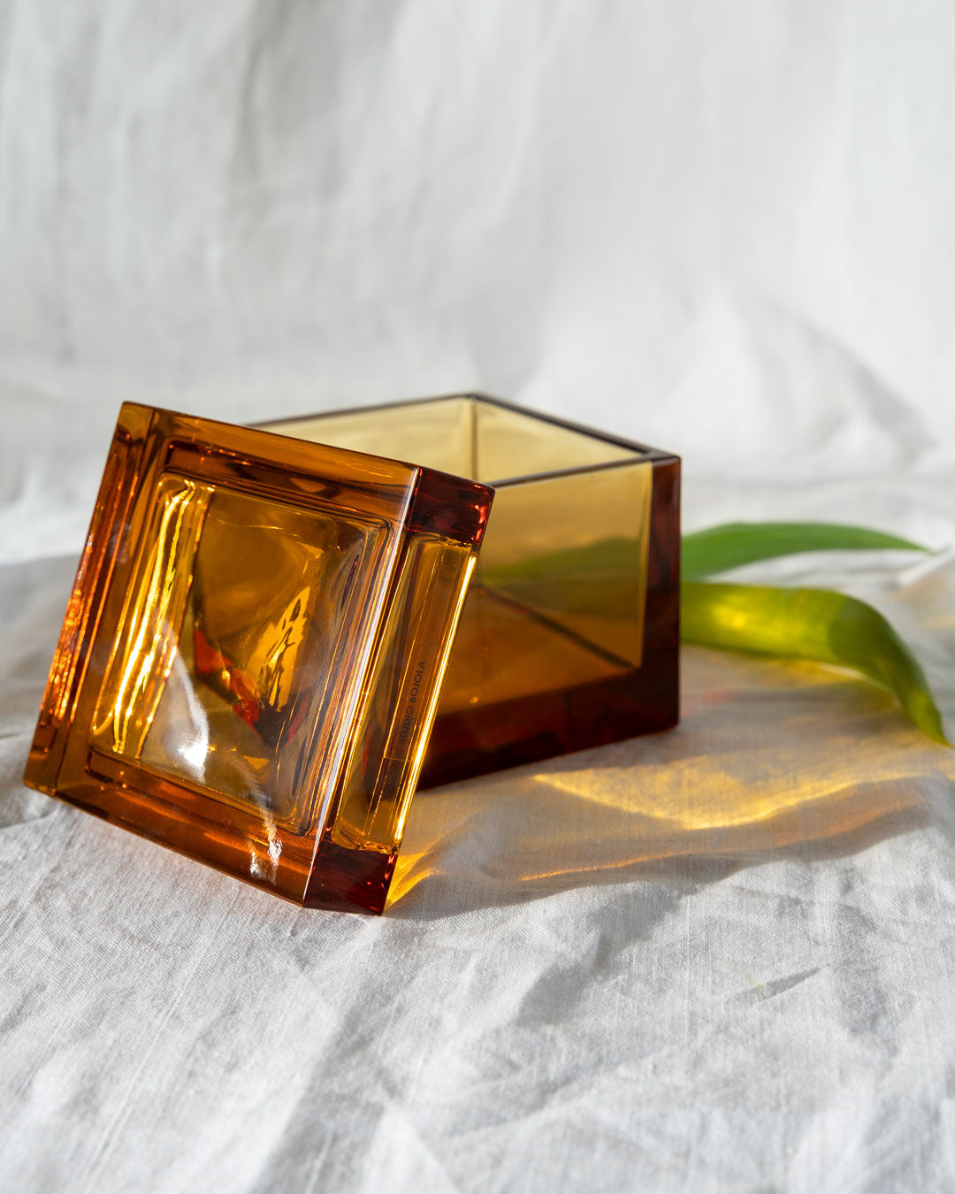 Boîte en verre cristal ambré PALMI