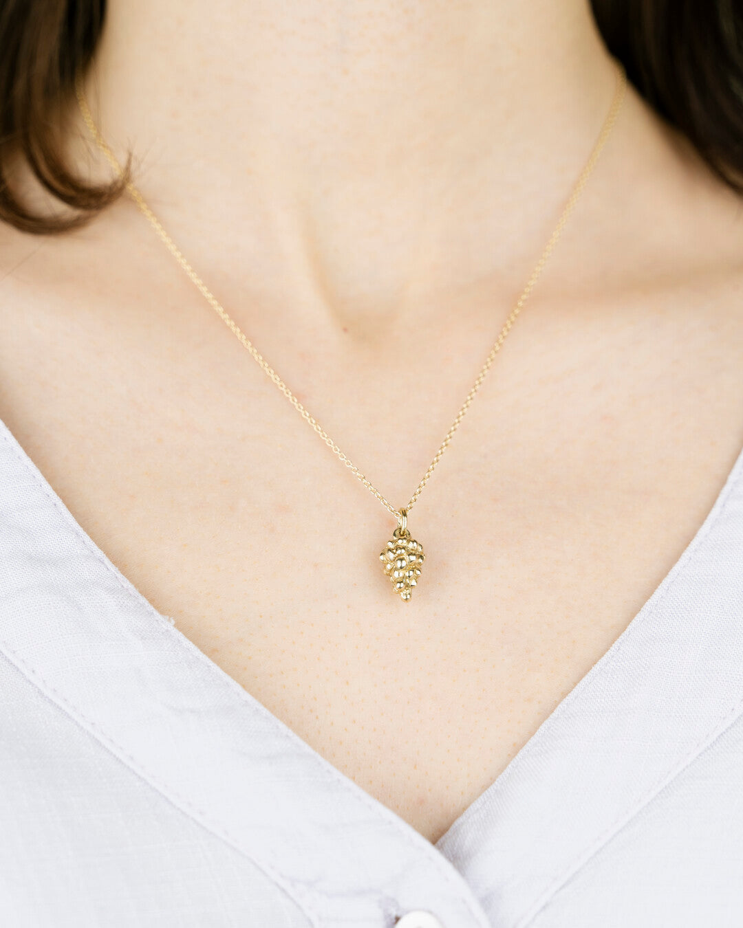 Handmade fruit necklace in bronze Bona Calvi