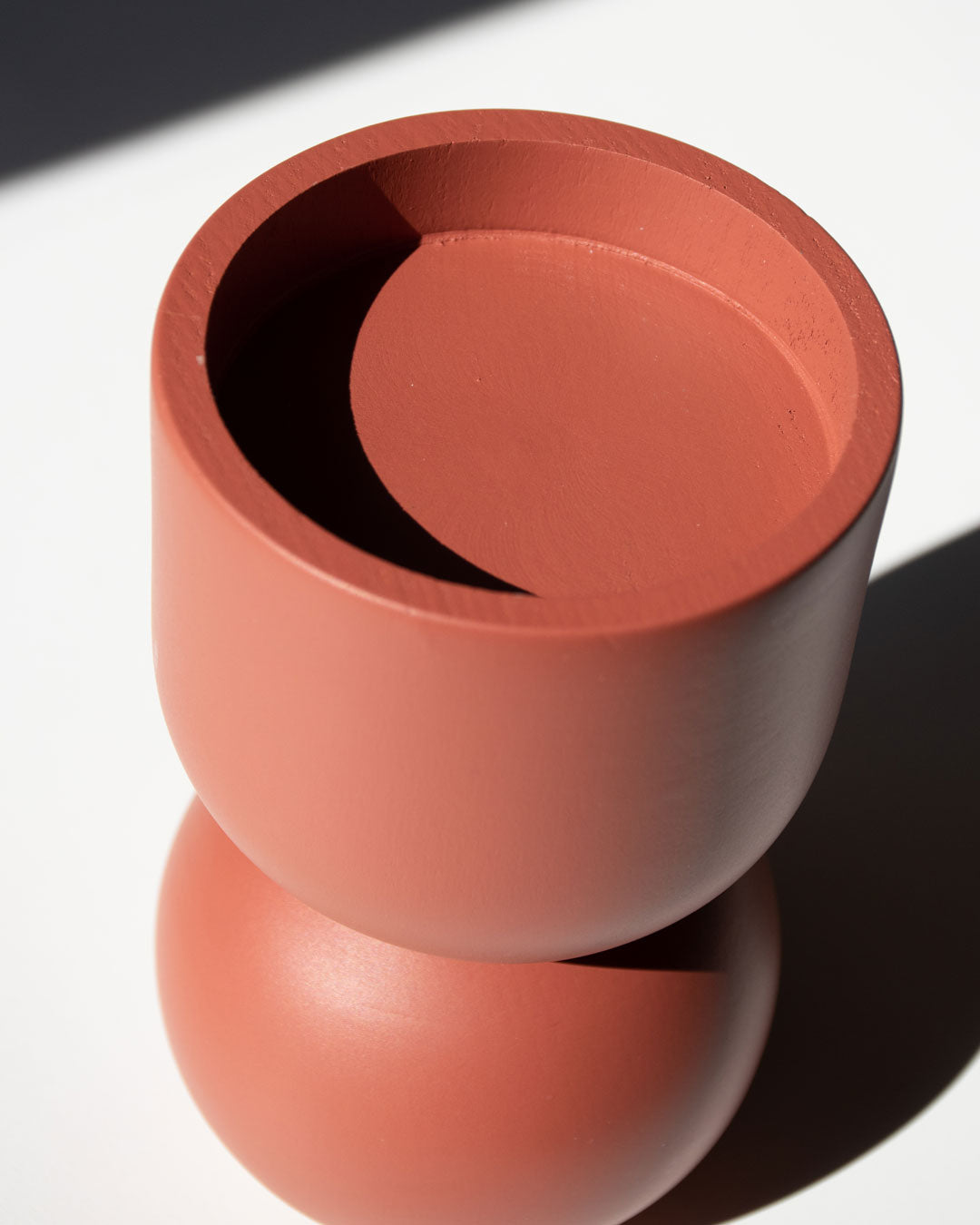 Candleholder-3-in-1-low red close up