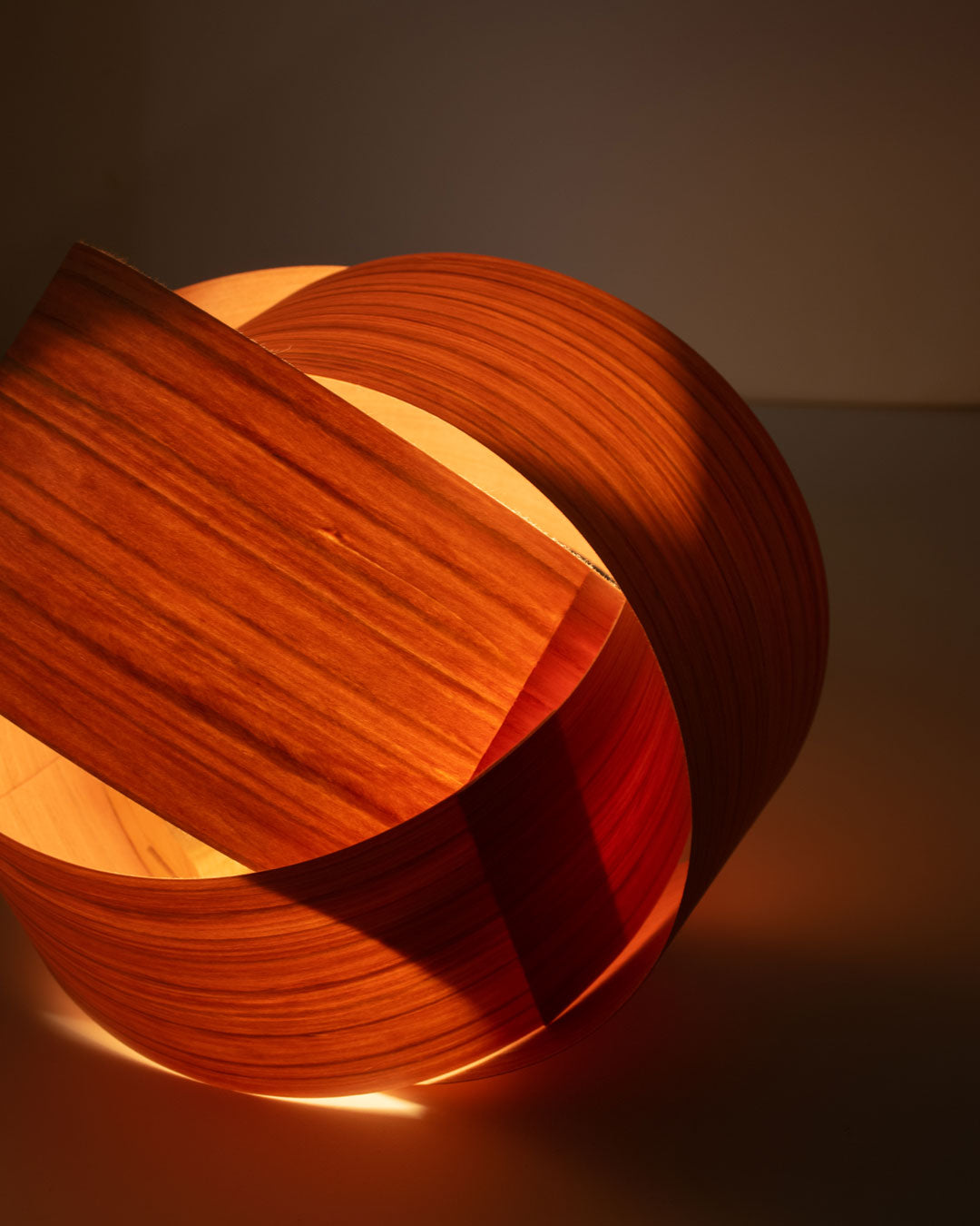 Campdell Lamp_ Cherry wood