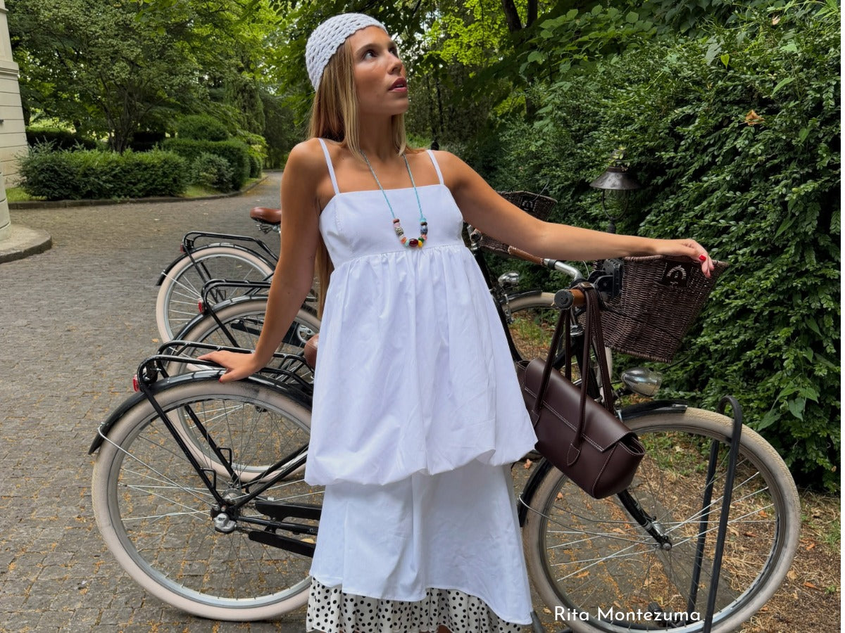 The Crochet Trend: How Grandma’s Hobby Became Summer’s Ultimate Slow Fashion Movement