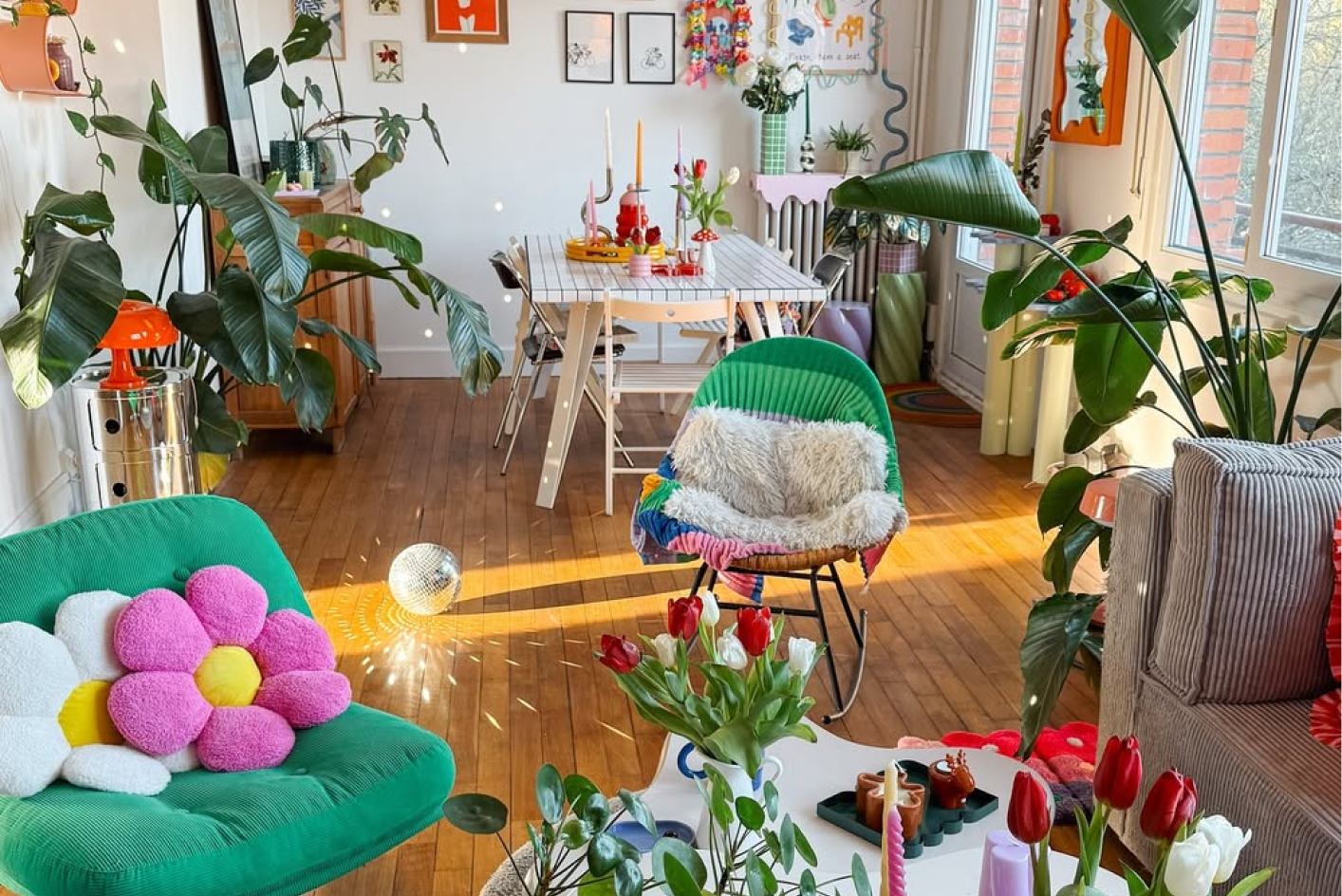 Turn Your Flat into a Moodboard