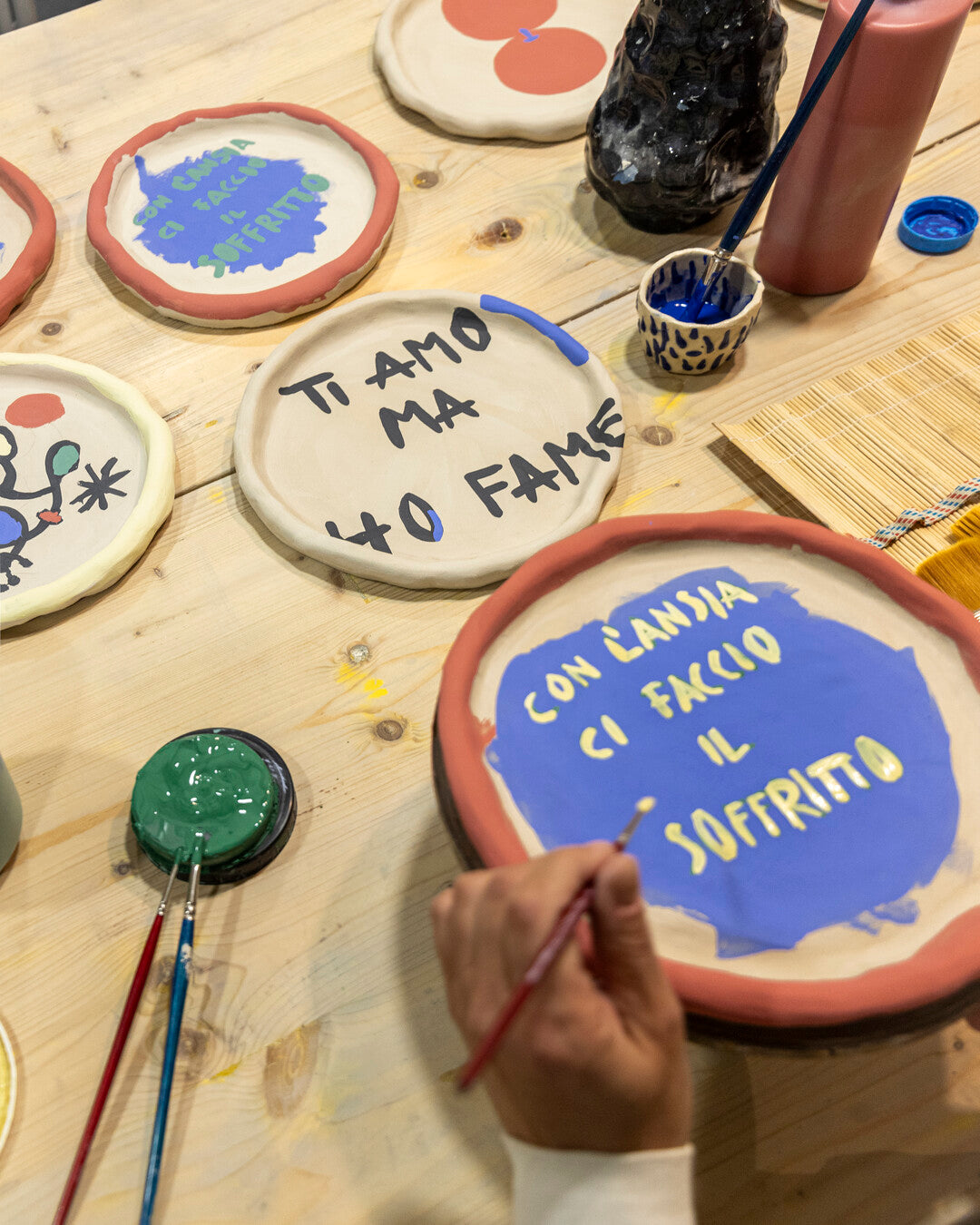 "Ti amo, ma ho fame" plate