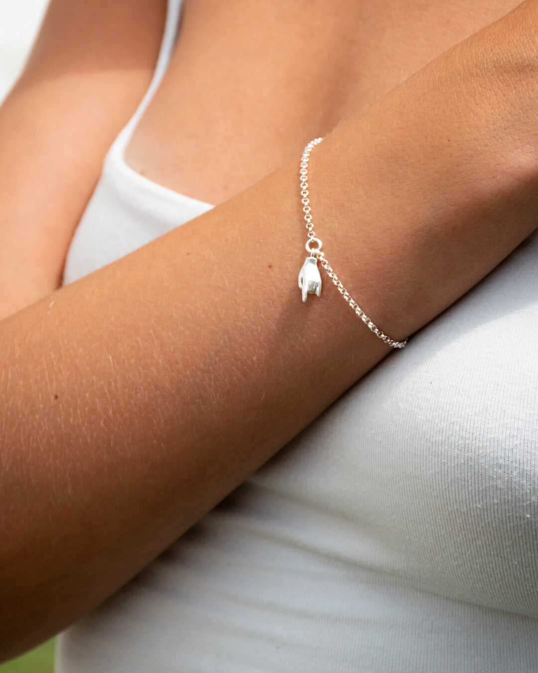 Horn hand bracelet