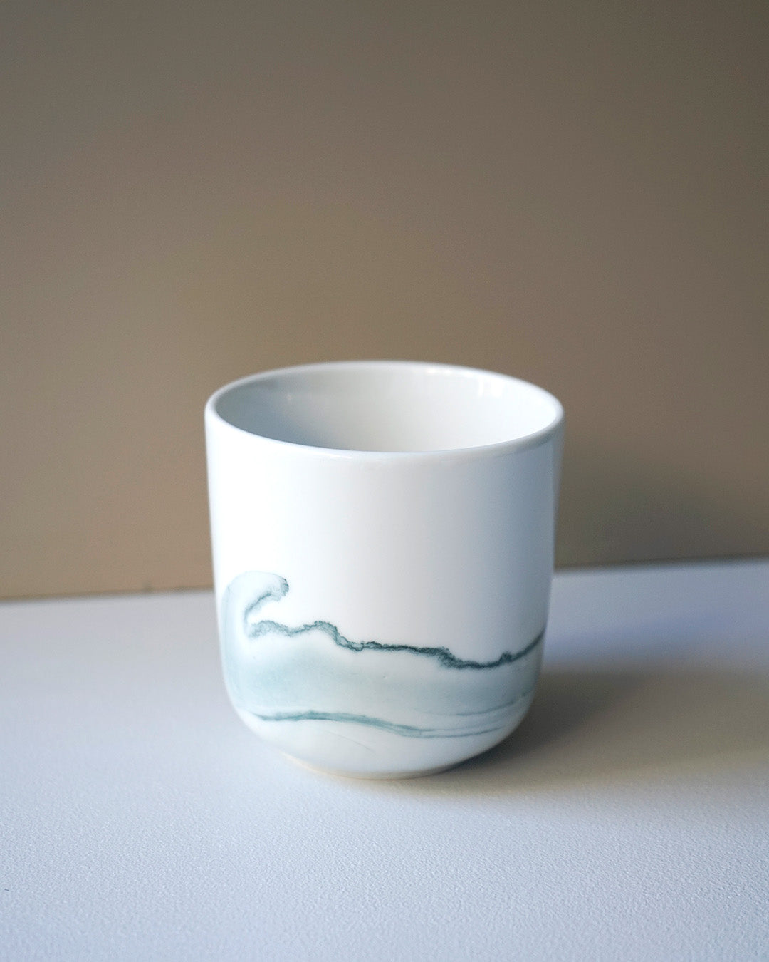 TIDE Porcelain Glazed Cup Medium
