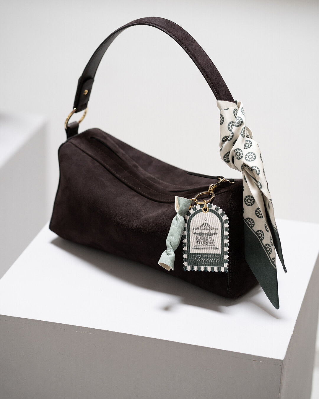 BAGUETTE BAG