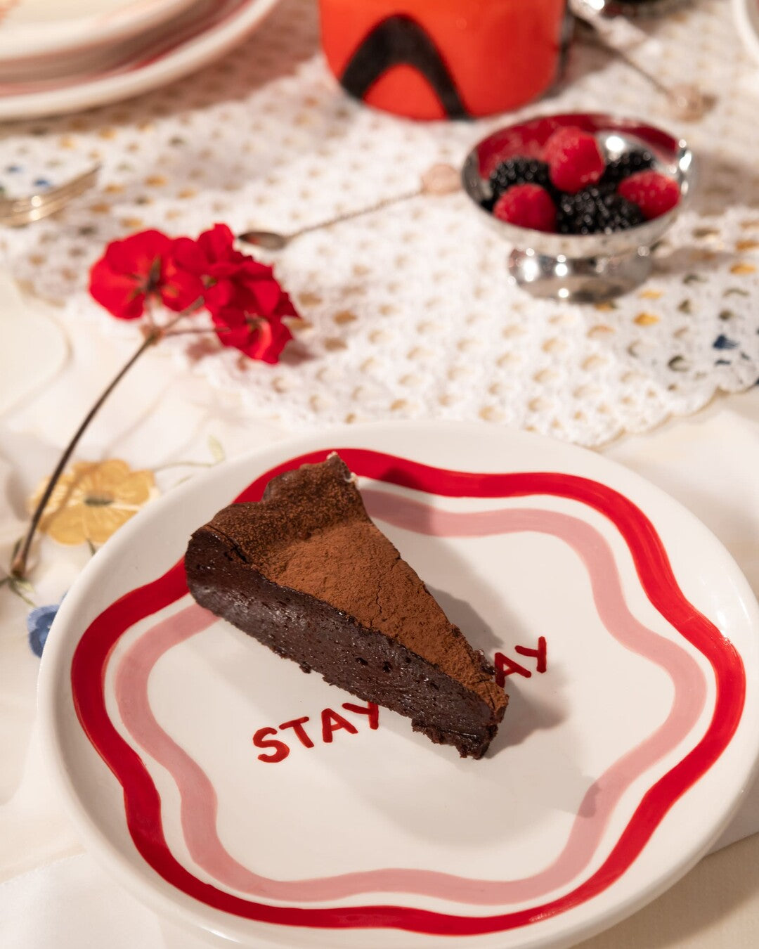 STAY AWAY dessert plate