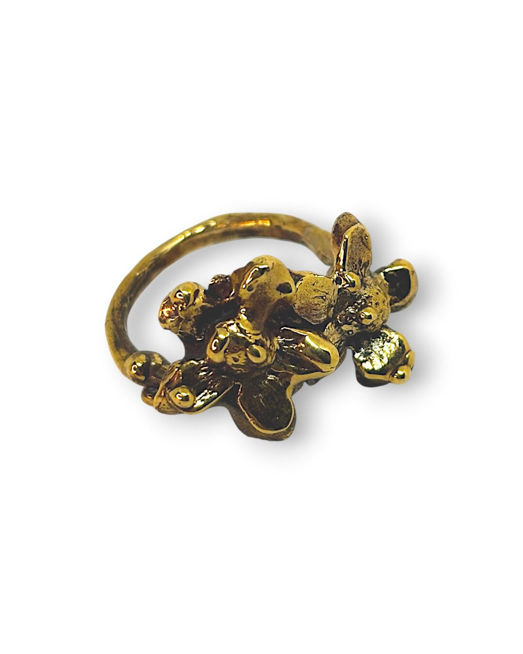 Flora Bellis daisy ring