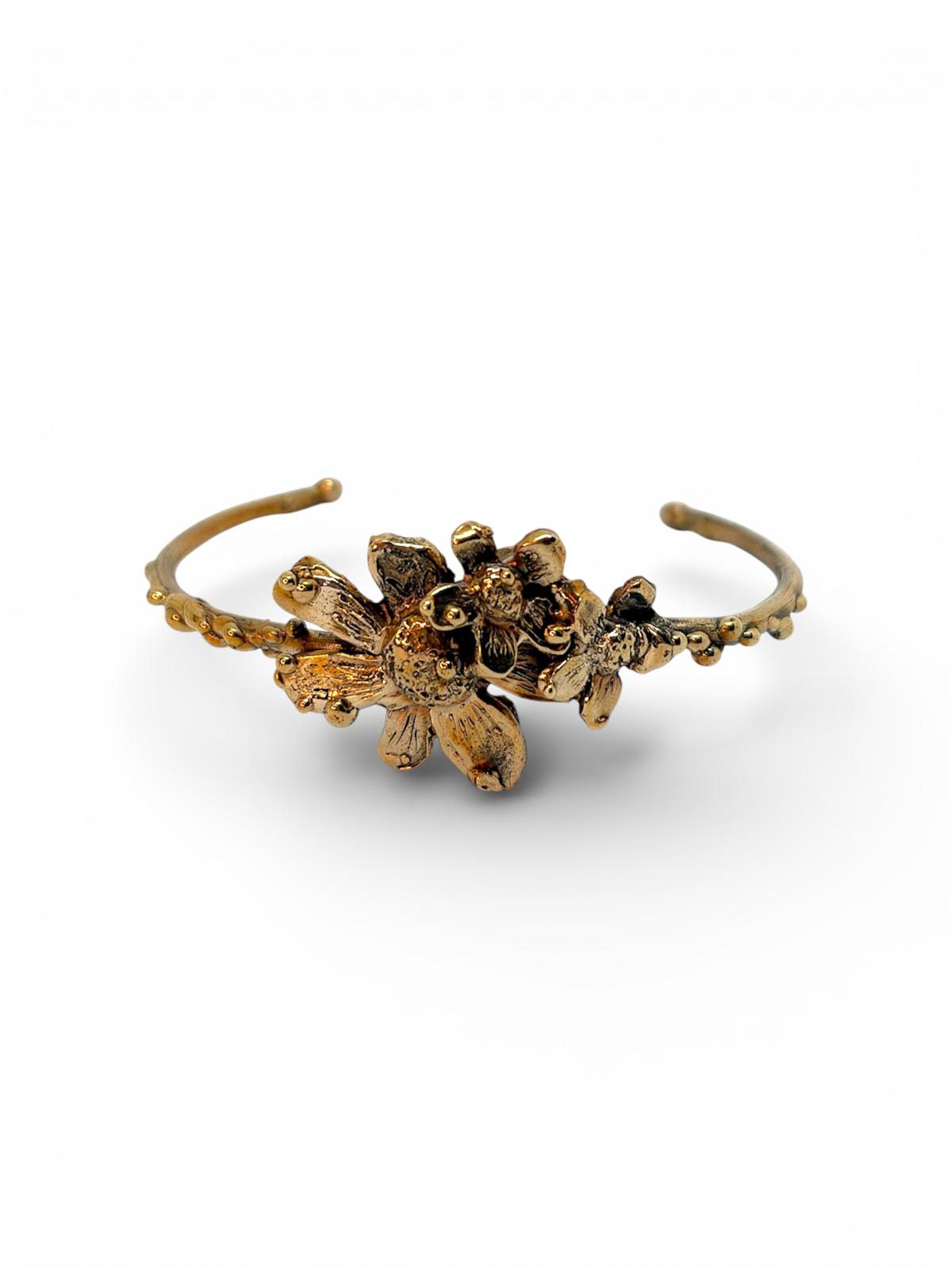 Flora Bellis cuff bracelet