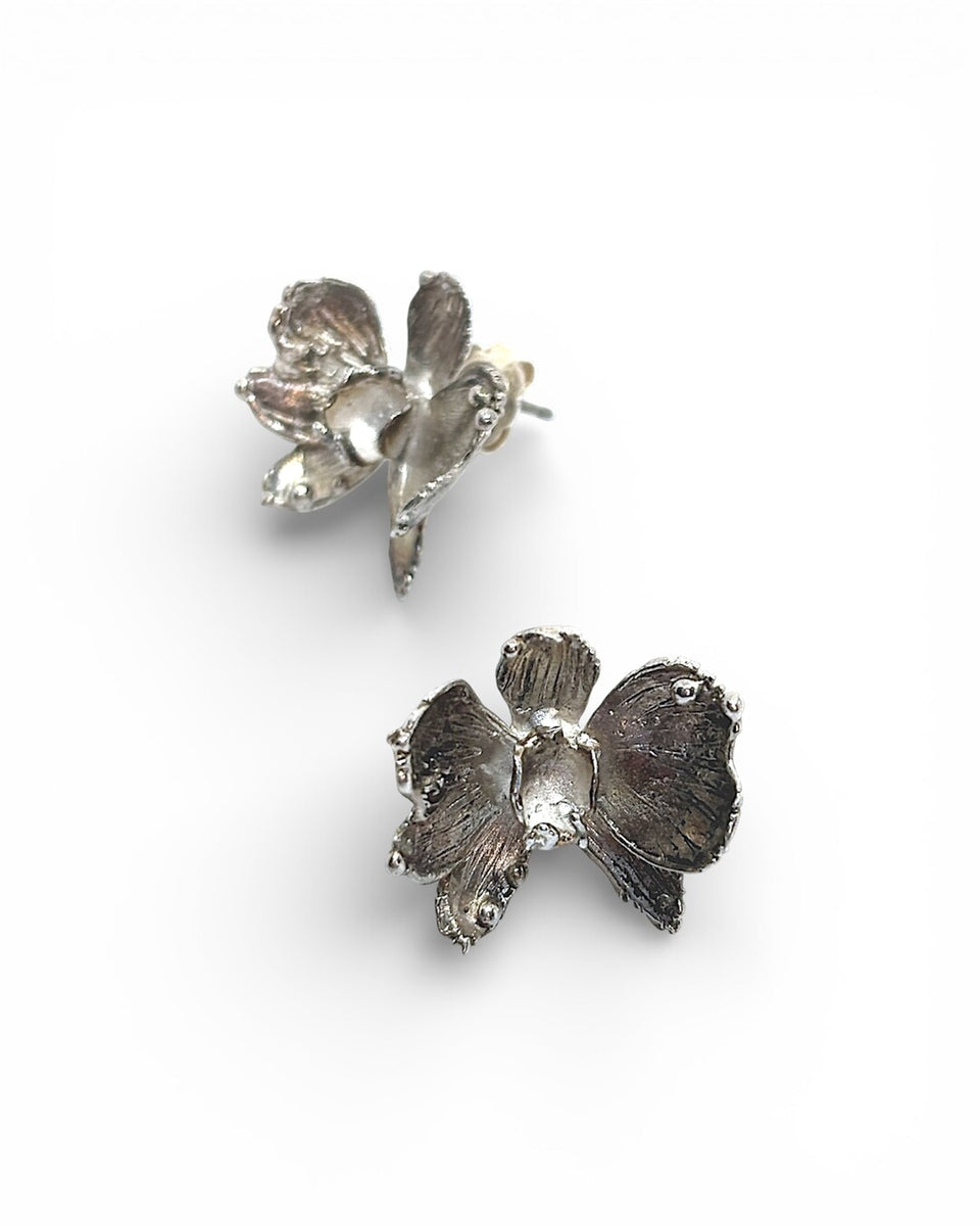 【新品未使用品】Floral Motif Short Earring Flora Orchis earring with two orchis flowers