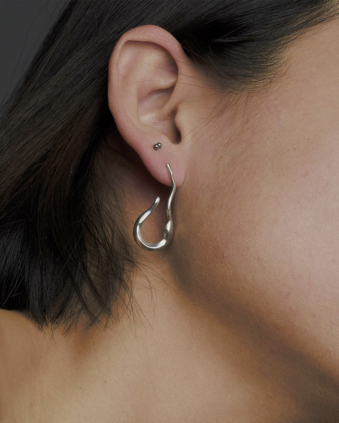 Curved earrings silver Crush Jewel