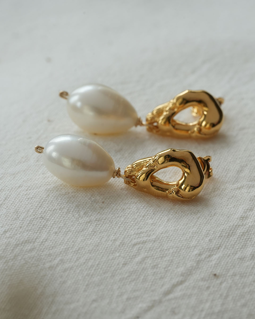 Oysters Pearl Earrings