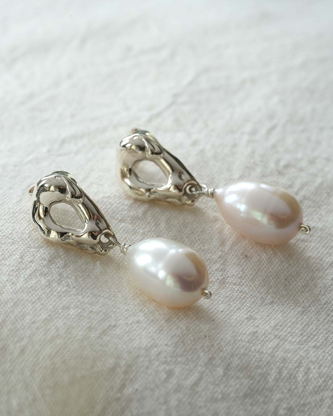 Oysters Pearl Earrings