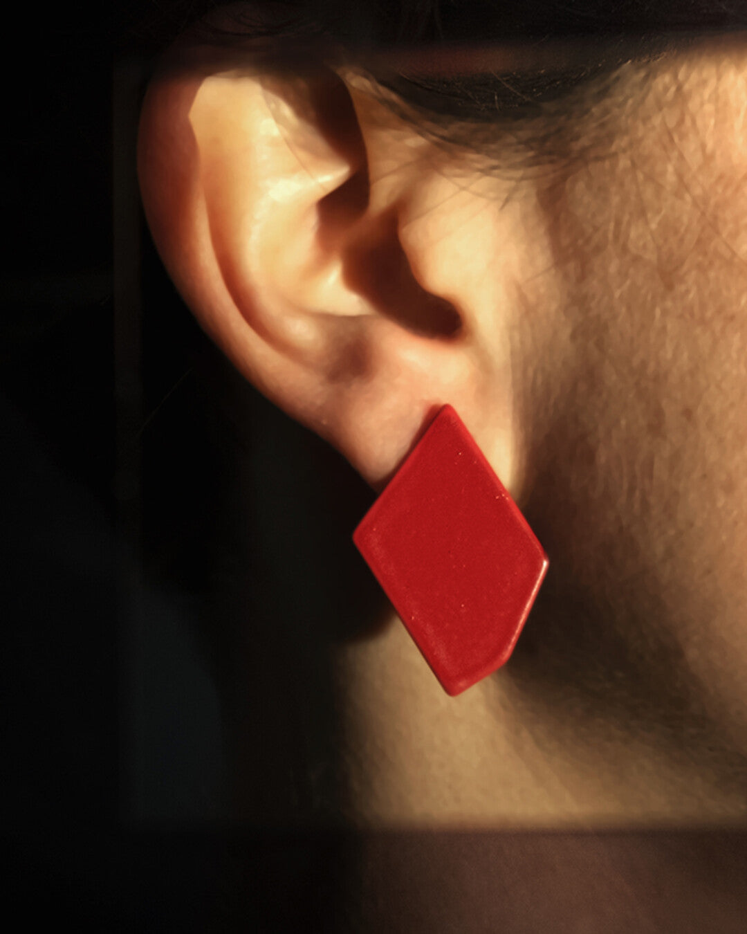 Instant Museum 08 earrings