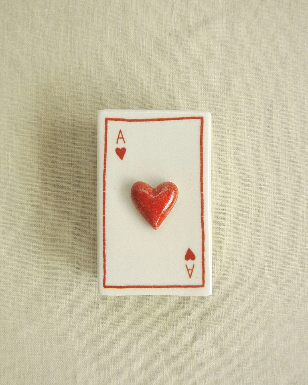 Scatola di fiammiferi illustrata in ceramica