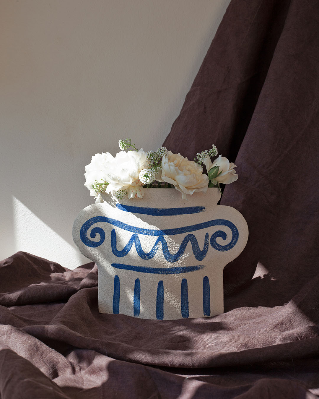 Vaso in ceramica illustrato 'Greek Column'