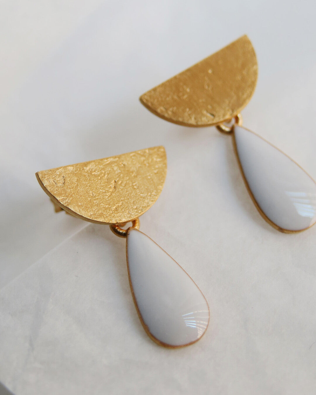 Colorful Earrings Somni White