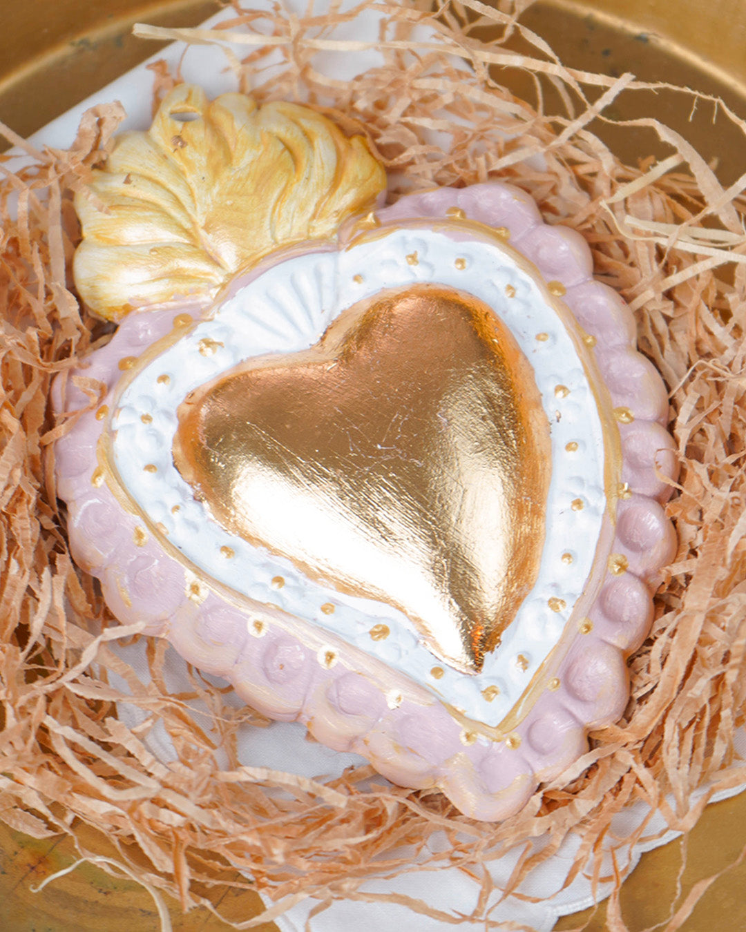 Ceramic Sacred Heart gold/pastel – Christmas collection