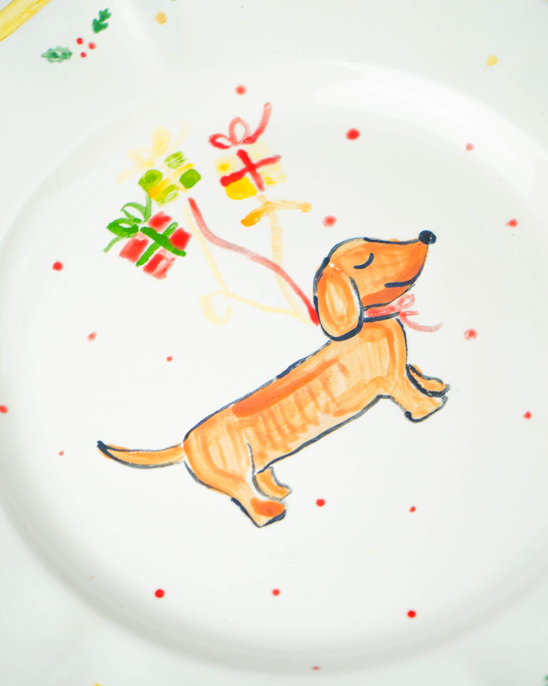 Scalloped dachshund plate – Christmas collection
