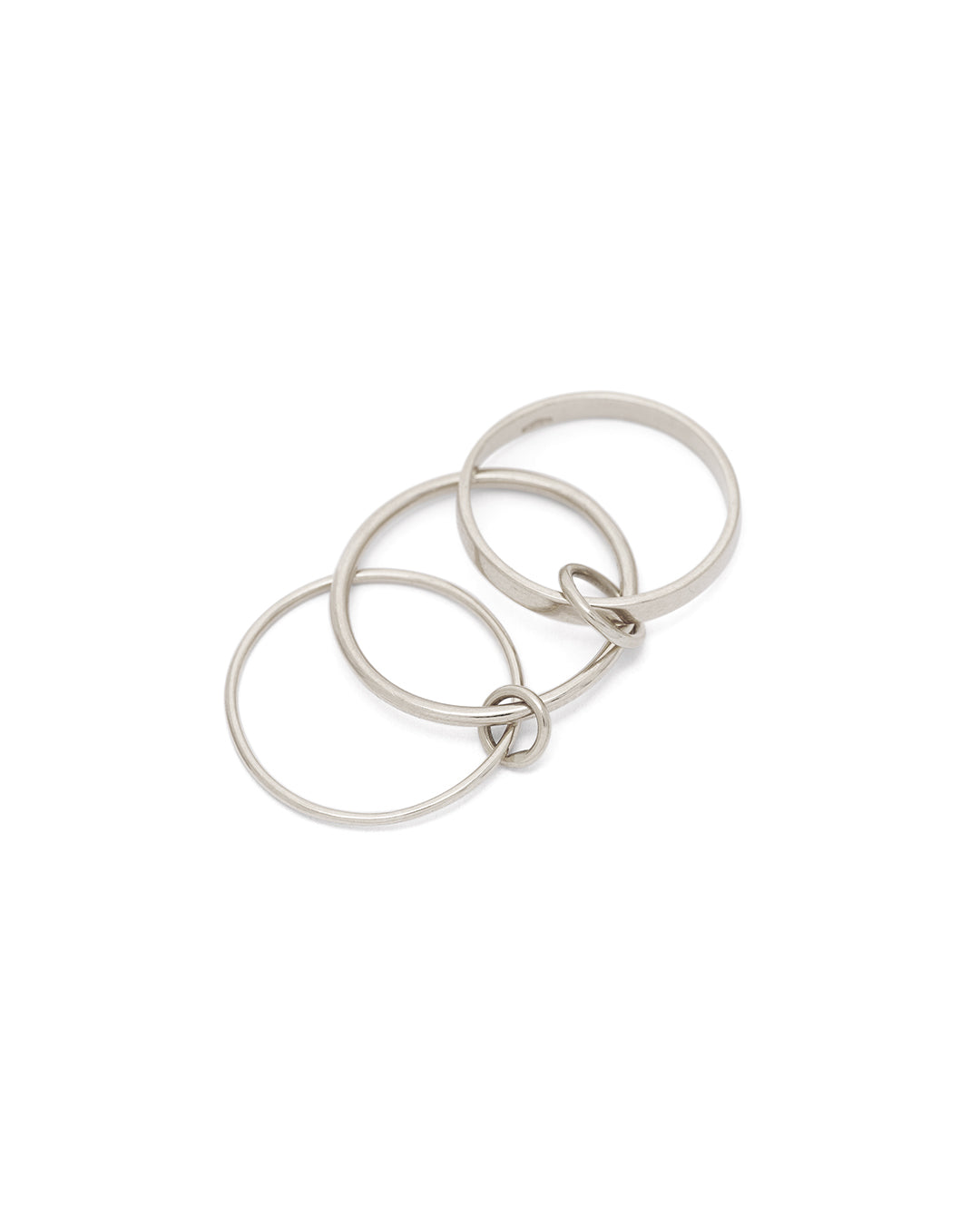 Trio Oval Ring