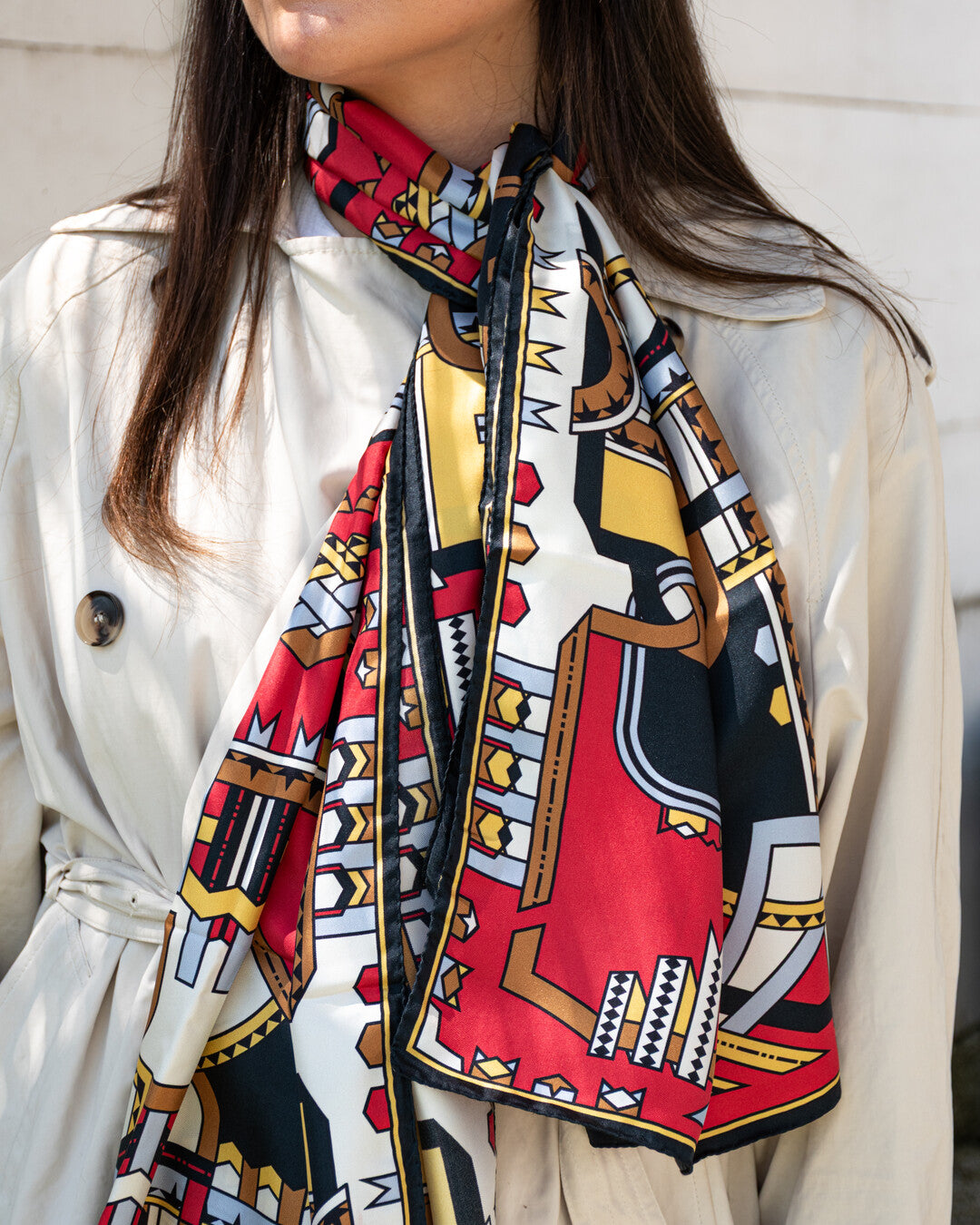 Stole in silk - I nastri danzanti - rosso e giallo oro