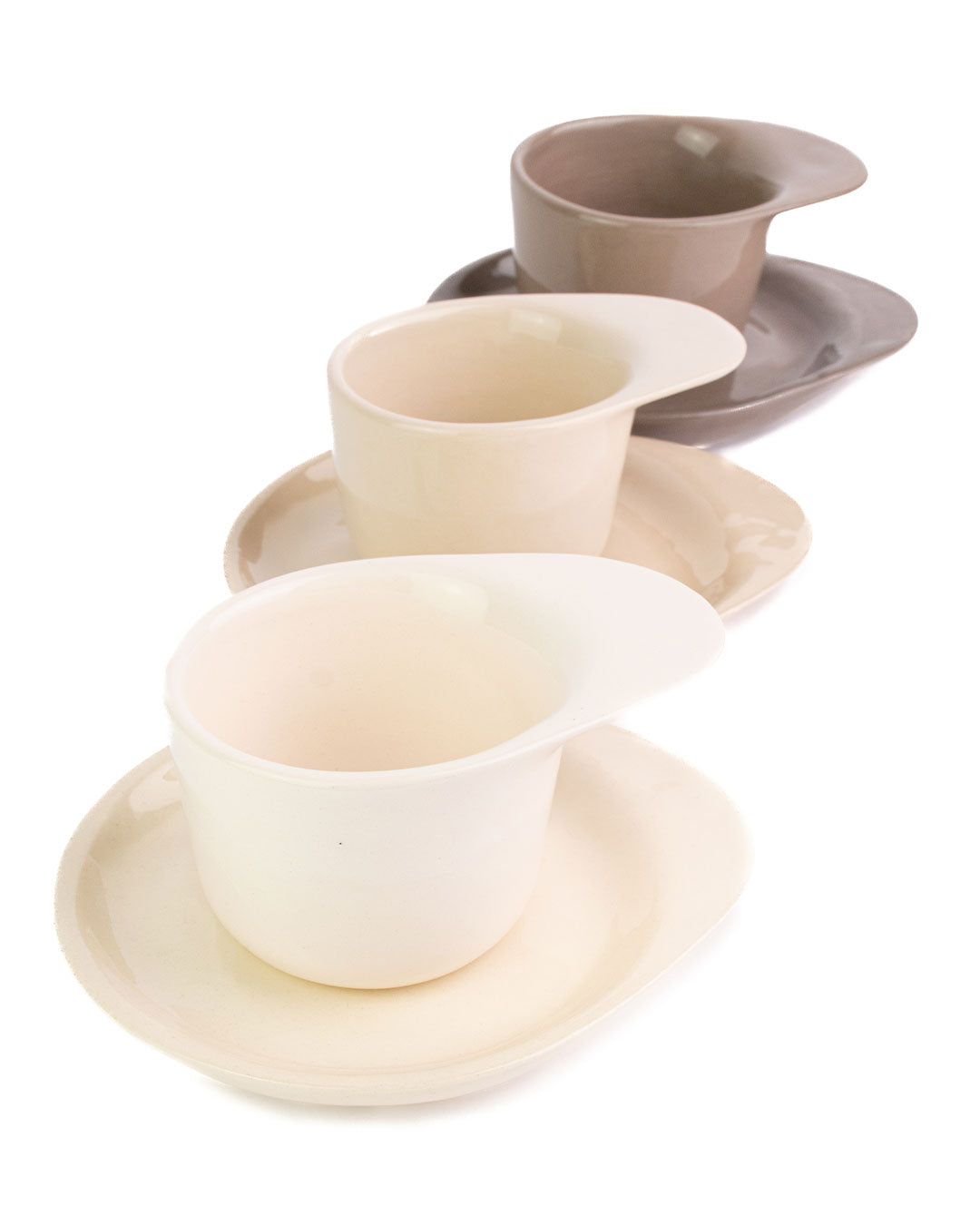 Ameno Tea Cups with Plate_pottery_nu ceramica