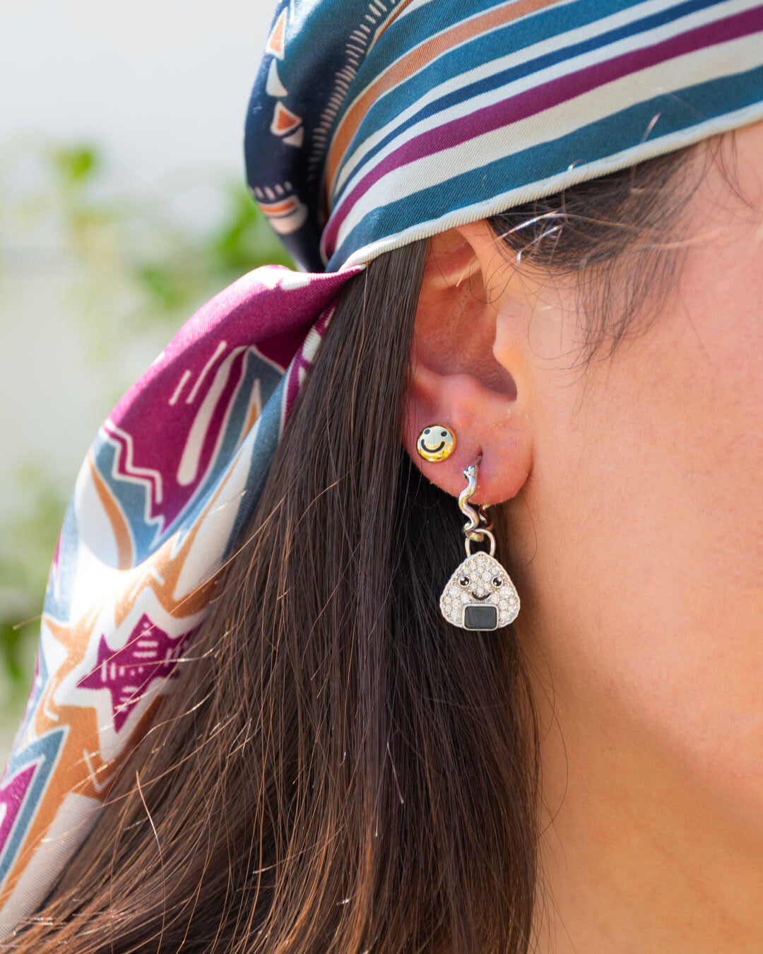 Happy Emoji mini stud earring