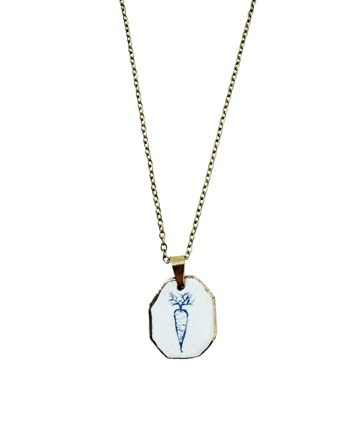 Carrot-pendant-and-venetian-box-chain-necklace