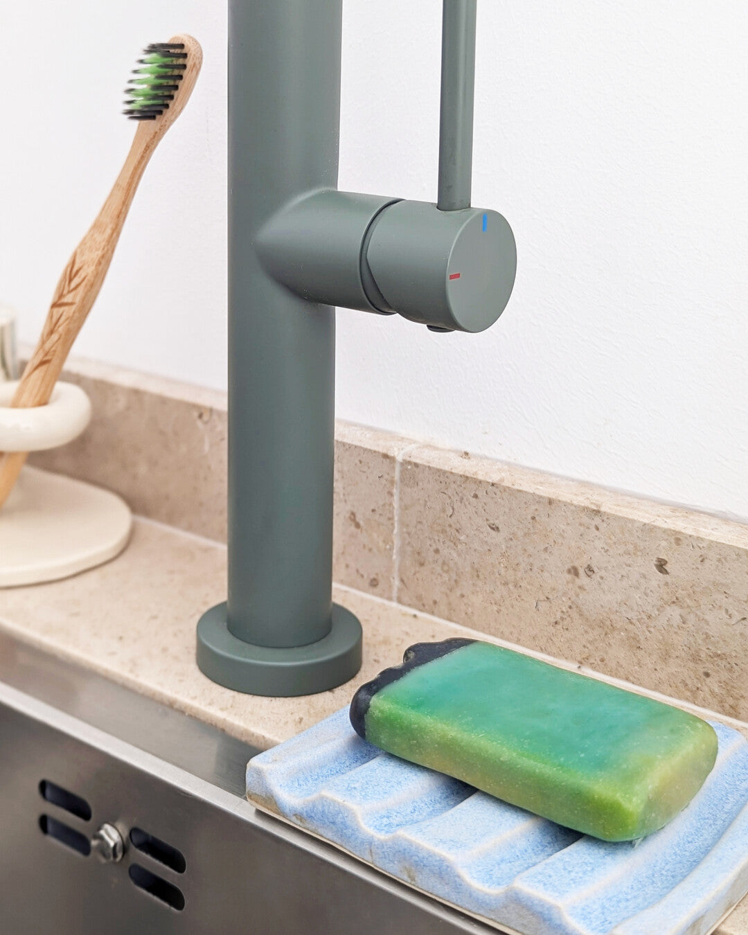 Wave Soap dish