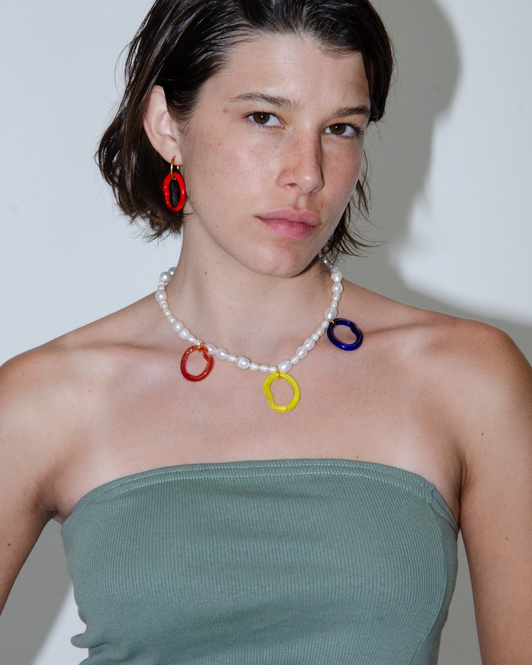 Handmade recycled glass necklace - Suplais