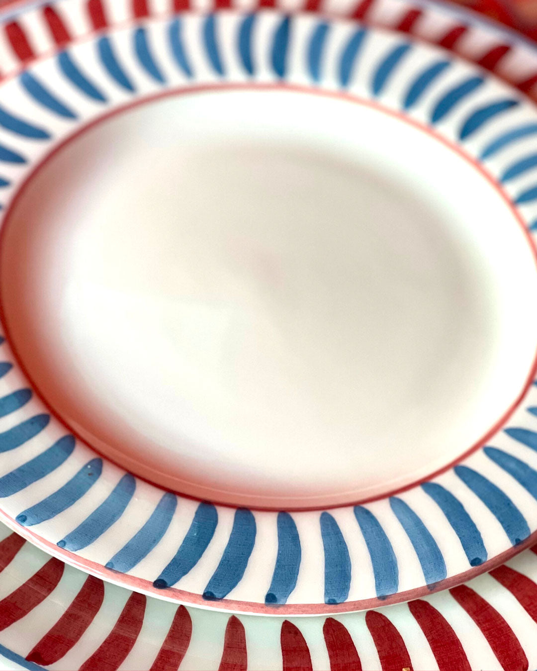 Handmade striped plate - Sveva's Home