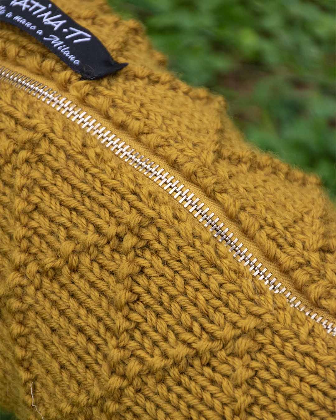 ZIPPY - geometric dog cardigan