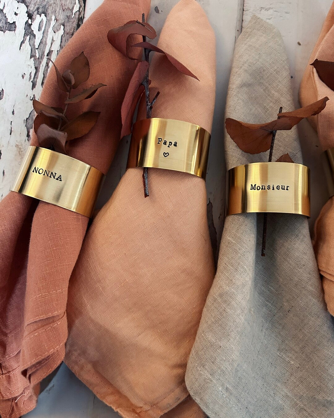 "Papa" - Engraved brass napkin ring with heart symbol