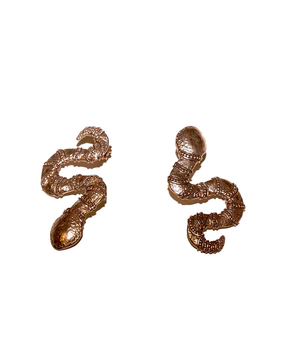 Orecchini A Forma Di Serpente Corallo Per Halloween – Gioielli Donna In Lega – Design Unico Beetlejuice - 4