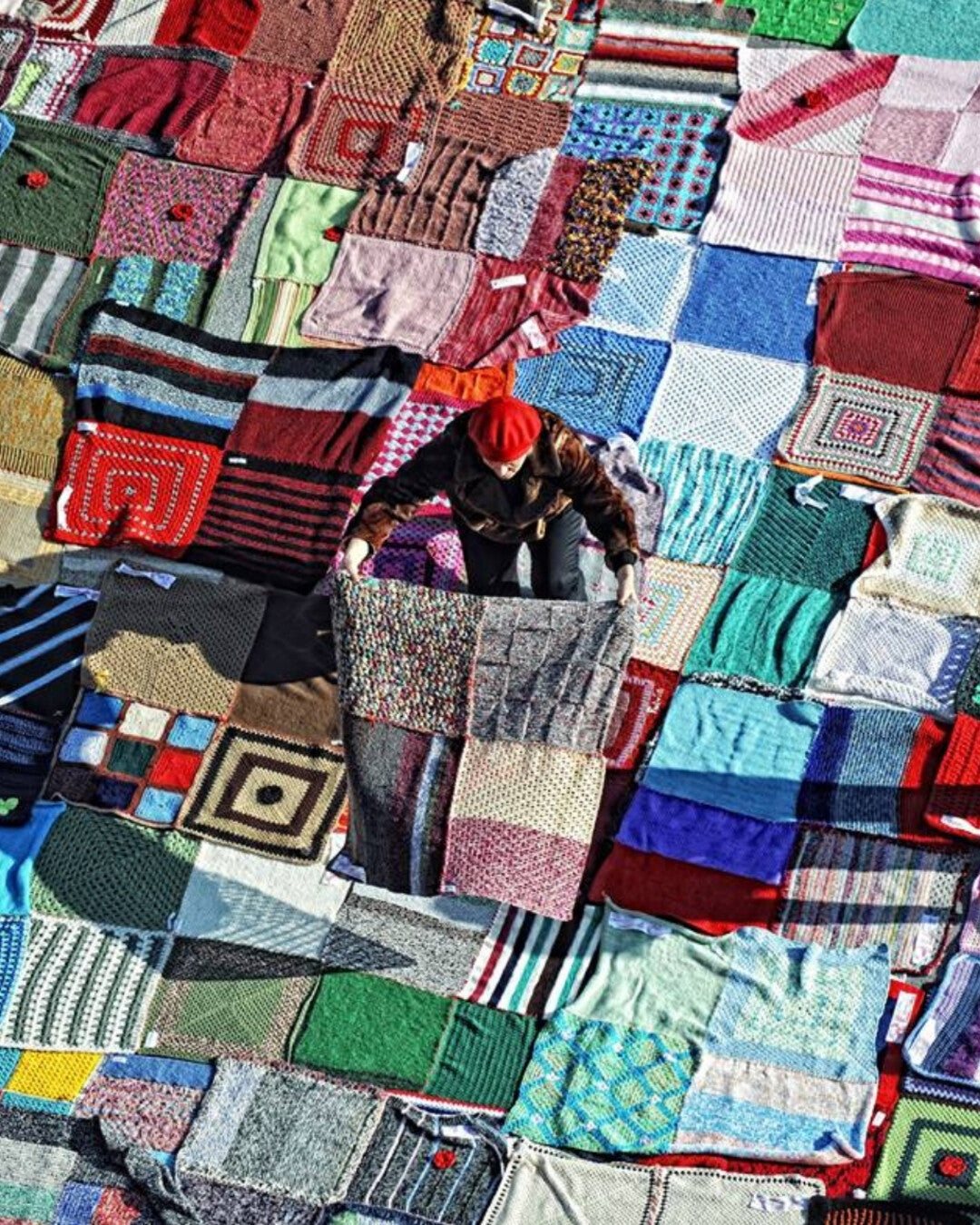 Viva Vittoria Mystery Blanket - say your NO to violence against women