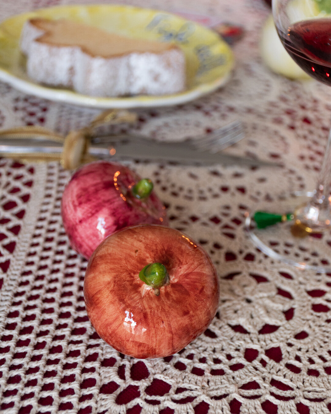 Red Onion - Decorative ceramic vegetable