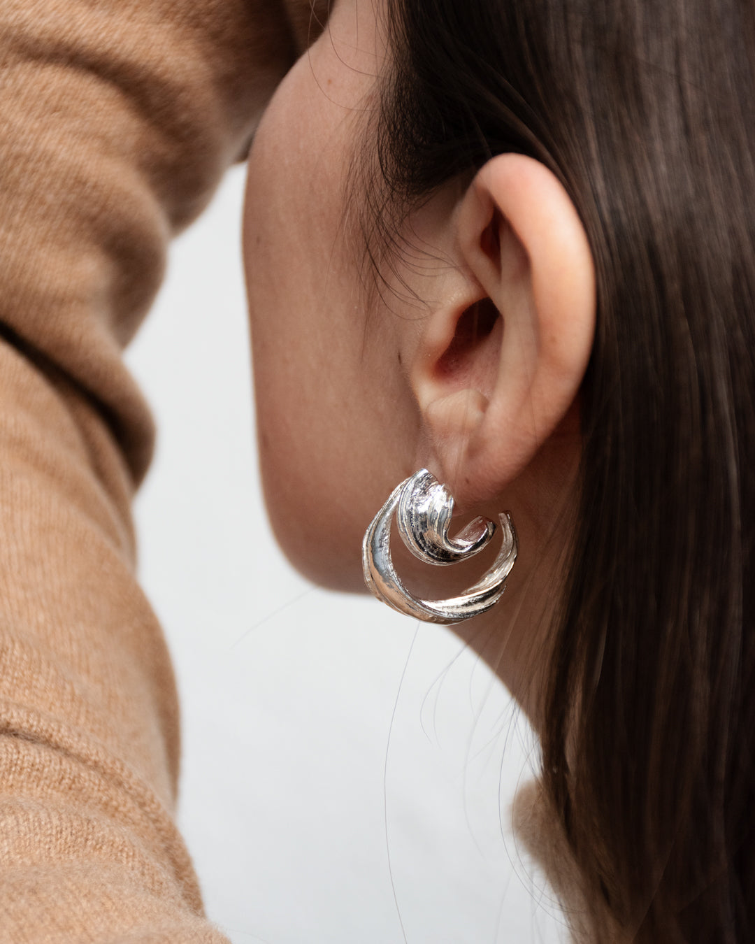 crush-jewels-mitsuro-stud earrings