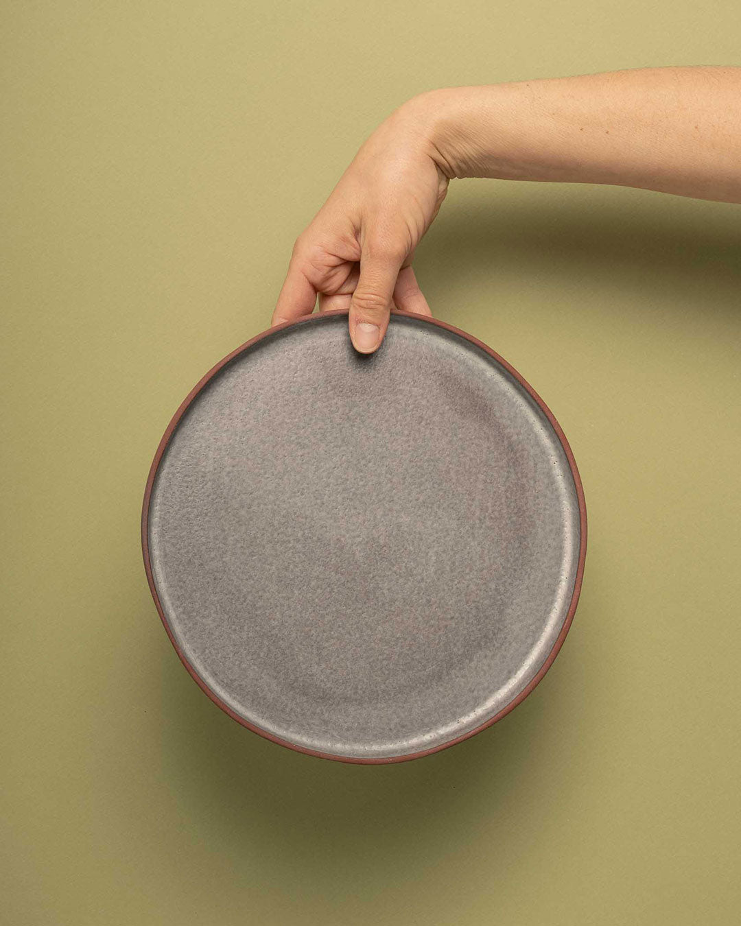 Red stoneware everyday plate - Madeleine Martin Céramique