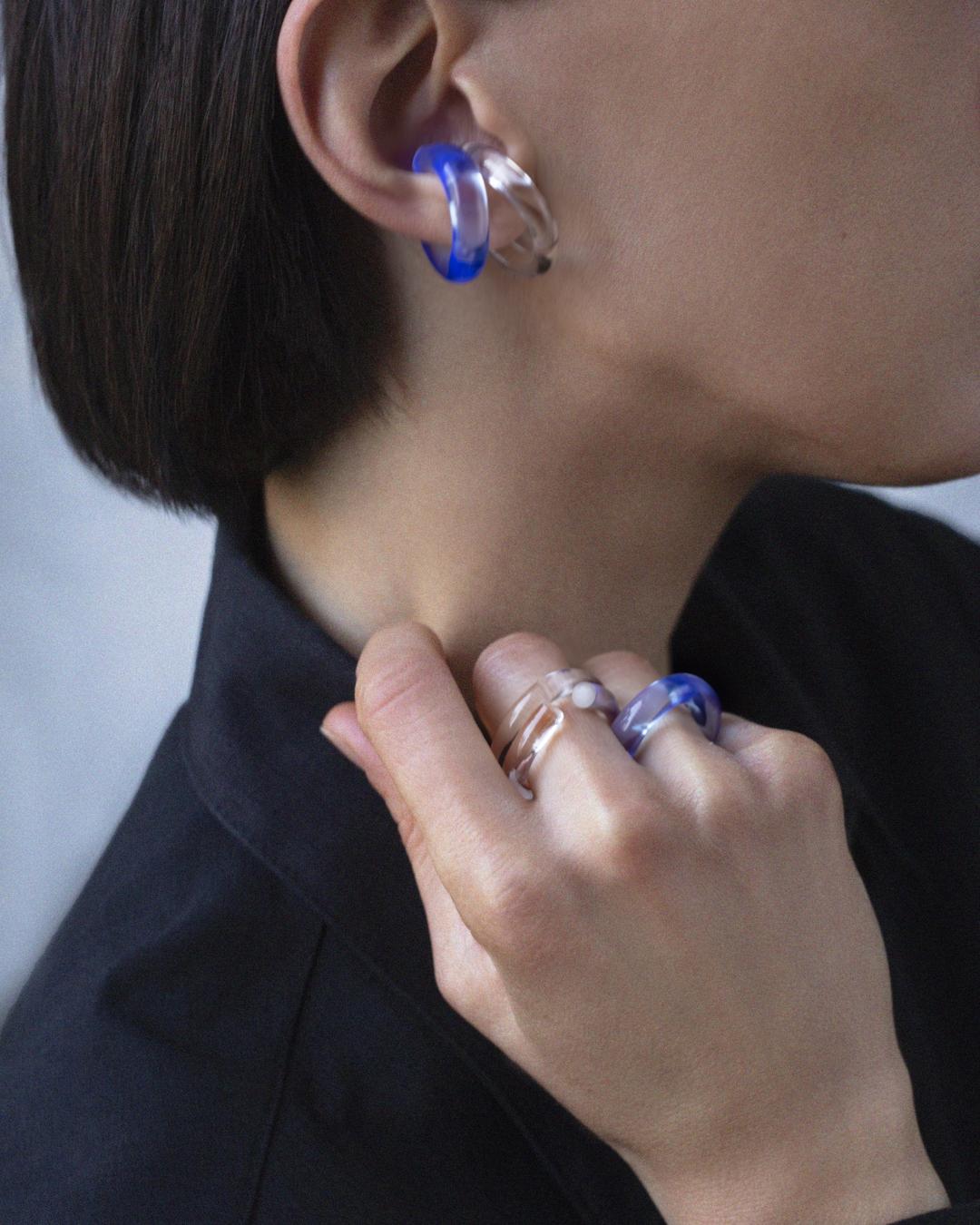 Acrylic handmade handcrafted jewels earrings ear cuff EsTemporary