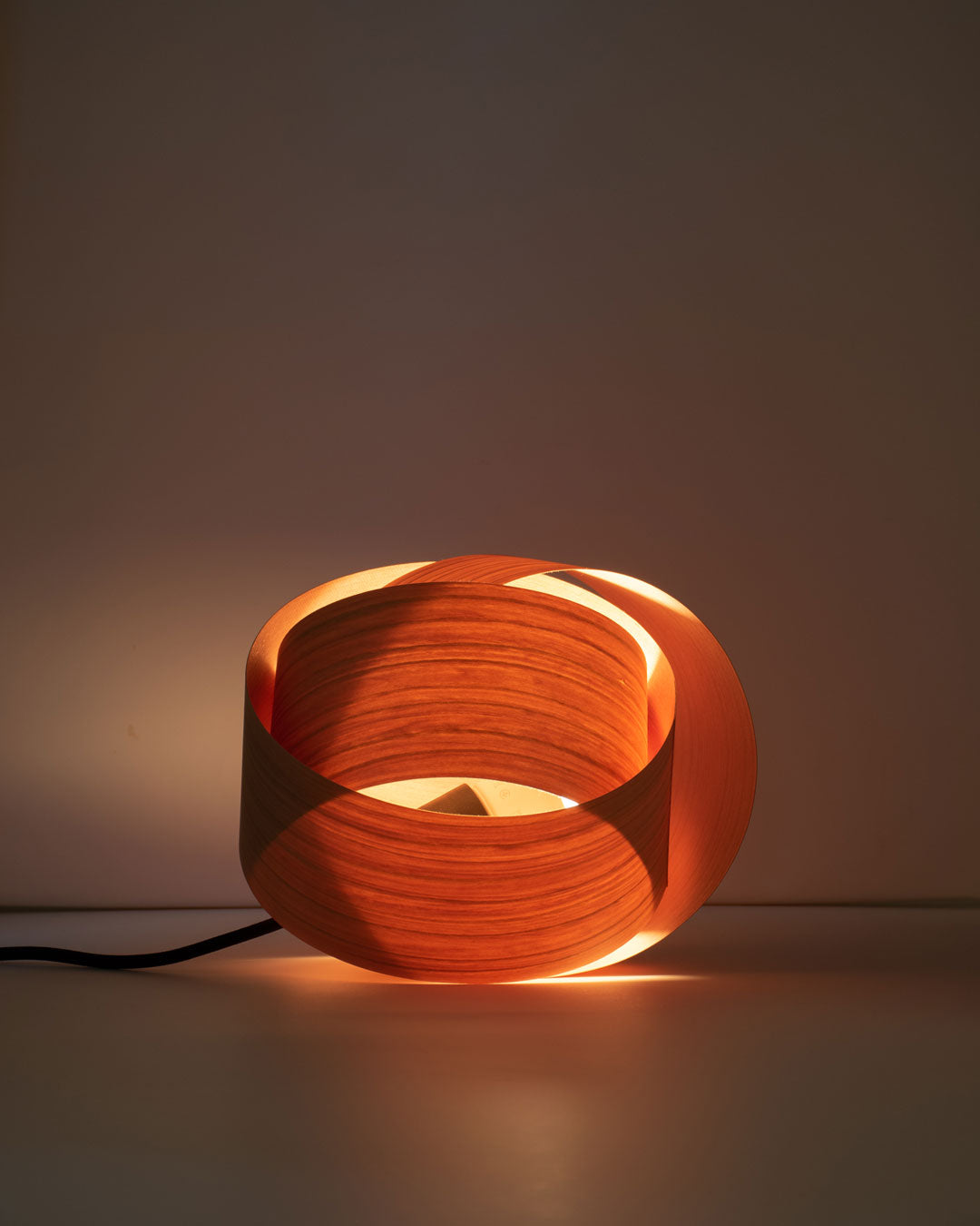 Campdell Lamp_ Cherry wood